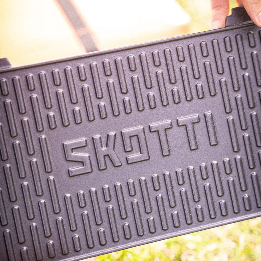 DSC00390 SKOTTI Kast | Plancha de hierro fundido reversible