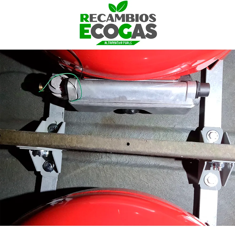 Kit-de-montaje-deposito-de-gas-autocaravana-deposito-de-combustible-para-chasis-AL-KO-AMC-05-png.webp Kit de montaje depósito de gas autocaravana, depósito de combustible para chasis AL-KO AMC